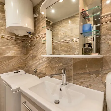 Lejlighed Pavic Garden *