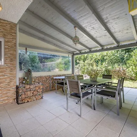 Pavic Garden Apartment Baska (Krk)