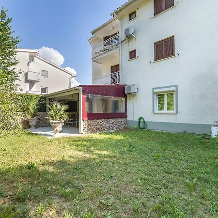 Pavic Garden * Baška