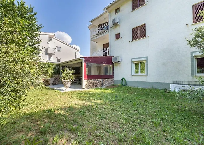 Pavic Garden * Baška